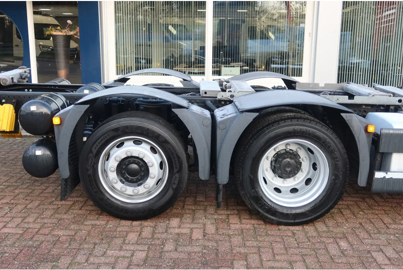 MAN TGX 26.510 6x2 Intarder. Volledige luchtvering - 컨테이너 운반 장치/ 스와프 보디 트럭 : 사진 4 MAN TGX 26.510 6x2 Intarder. Volledige luchtvering - 컨테이너 운반 장치/ 스와프 보디 트럭 : 사진 4