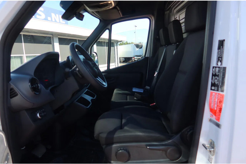 Mercedes-Benz 317CDI 317 CDI L2/H2 Automaat - 냉동 밴 : 사진 5 Mercedes-Benz 317CDI 317 CDI L2/H2 Automaat - 냉동 밴 : 사진 5