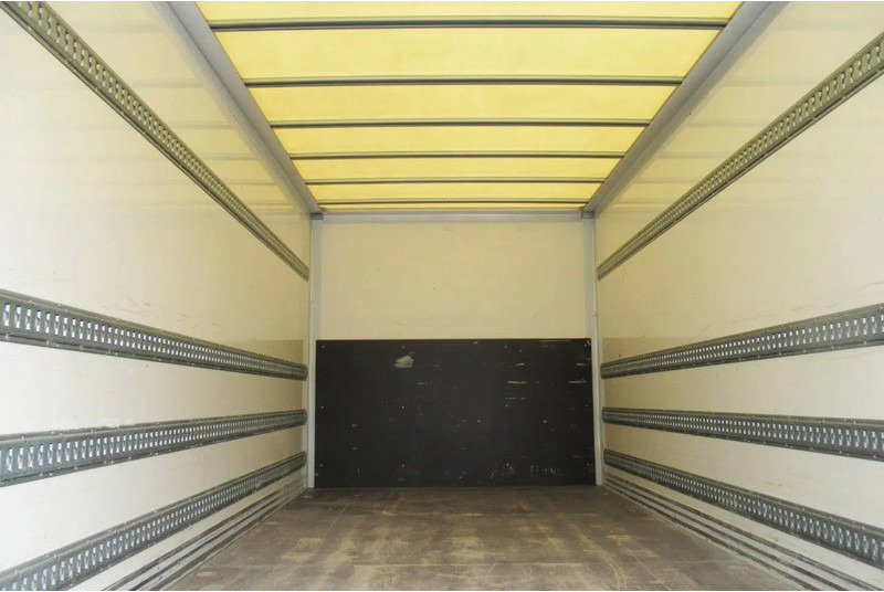 Mercedes-Benz Atego Bak + klep Euro 6 1527 L - 박스 트럭 : 사진 4 Mercedes-Benz Atego Bak + klep Euro 6 1527 L - 박스 트럭 : 사진 4