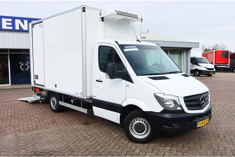 Mercedes-Benz Sprinter Mercedes Benz 316 CDI + Klep 750 kg. Koel/vries Dag en nacht + 220 volt stekker - 냉동 밴 : 사진 2 Mercedes-Benz Sprinter Mercedes Benz 316 CDI + Klep 750 kg. Koel/vries Dag en nacht + 220 volt stekker - 냉동 밴 : 사진 2