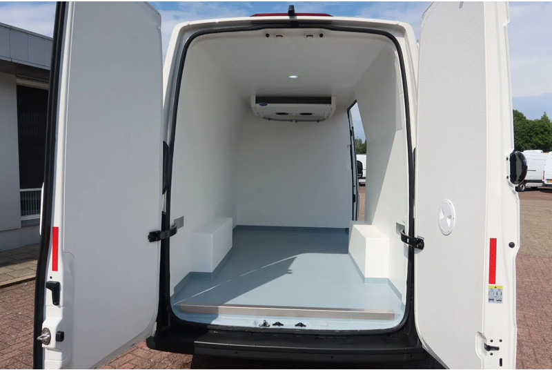 Volkswagen Crafter 177 PK Koel/ Vries/ Verwarmen Carrier xarios 350 met nachtaansluiting BPM vrij. - 냉동 밴 : 사진 4 Volkswagen Crafter 177 PK Koel/ Vries/ Verwarmen Carrier xarios 350 met nachtaansluiting BPM vrij. - 냉동 밴 : 사진 4