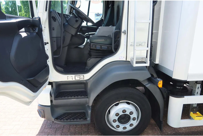 Volvo FL 250 Koel/Vries + klep Bi temp Carrier Supra 1150 MT - 냉동탑차 : 사진 5 Volvo FL 250 Koel/Vries + klep Bi temp Carrier Supra 1150 MT - 냉동탑차 : 사진 5