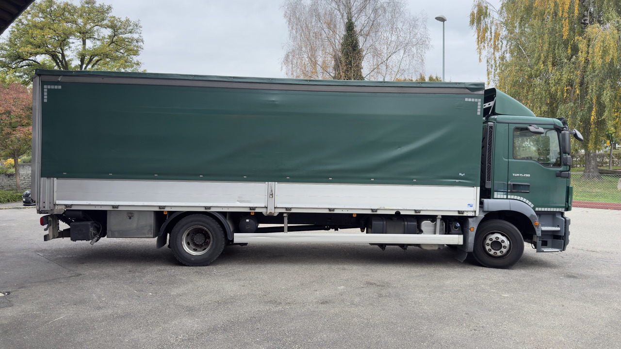 MAN TGM 15.290 - 박스 트럭 : 사진 3 MAN TGM 15.290 - 박스 트럭 : 사진 3