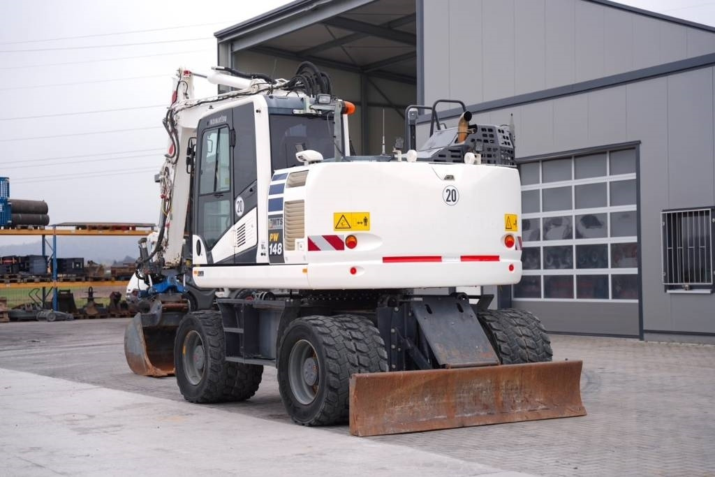 Komatsu PW 148-11 - 휠 굴삭기 : 사진 3 Komatsu PW 148-11 - 휠 굴삭기 : 사진 3