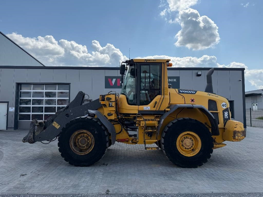 Volvo L 90 G - 휠 로더 : 사진 1 Volvo L 90 G - 휠 로더 : 사진 1