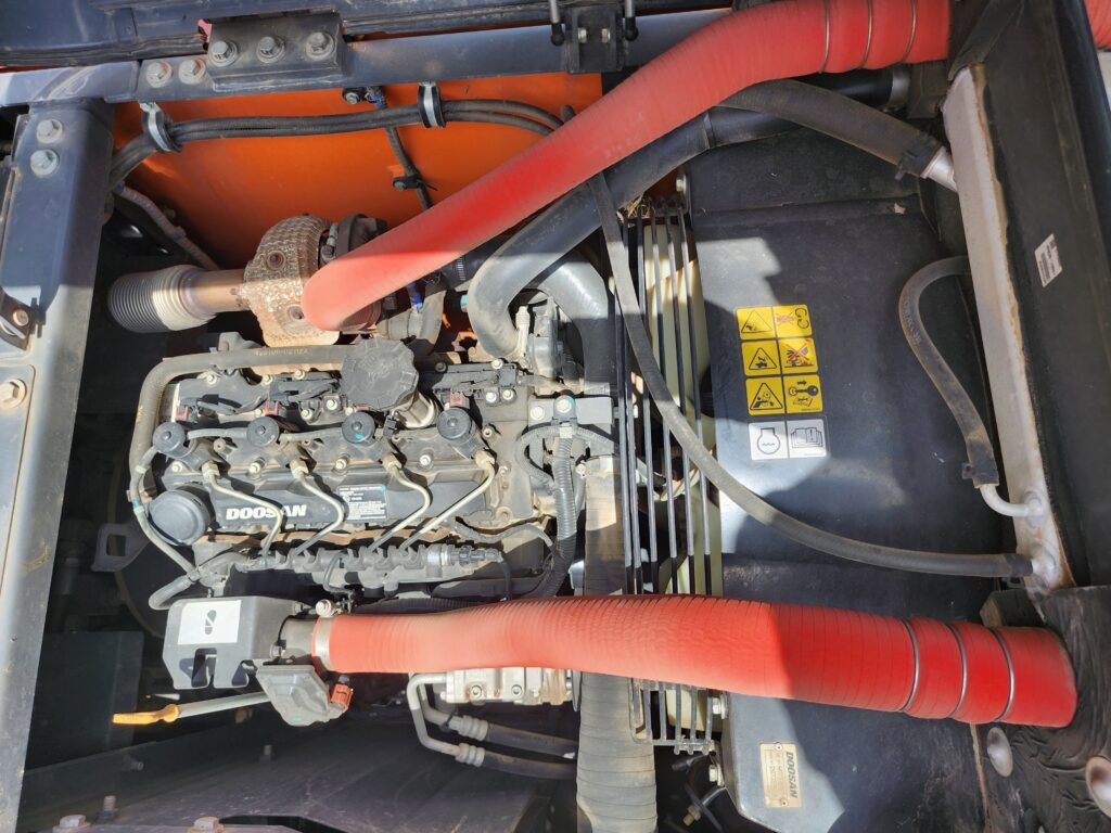 DOOSAN DX140LC-7 - 크롤러 굴삭기 : 사진 4 DOOSAN DX140LC-7 - 크롤러 굴삭기 : 사진 4