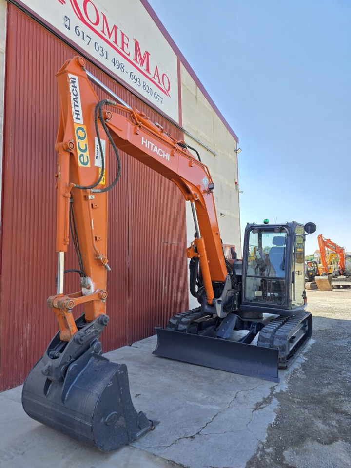 HITACHI ZX85USB-6 - 미니 굴삭기 : 사진 2 HITACHI ZX85USB-6 - 미니 굴삭기 : 사진 2