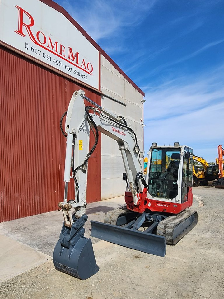 TAKEUCHI TB260 - 미니 굴삭기 : 사진 3 TAKEUCHI TB260 - 미니 굴삭기 : 사진 3