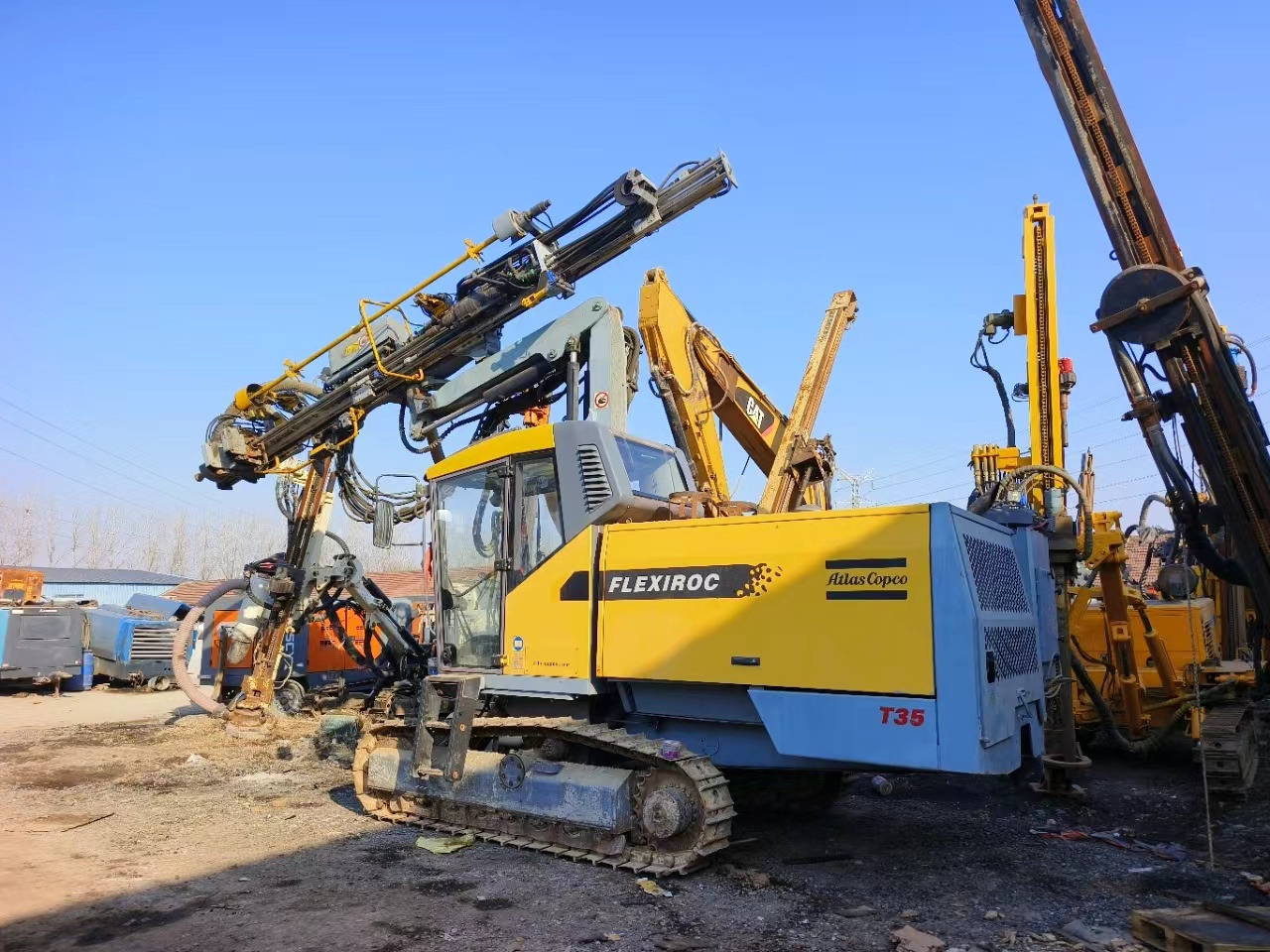 ATLAS COPCO EPIROC FLEXIROC T35 - 드릴링 리그 : 사진 1 ATLAS COPCO EPIROC FLEXIROC T35 - 드릴링 리그 : 사진 1