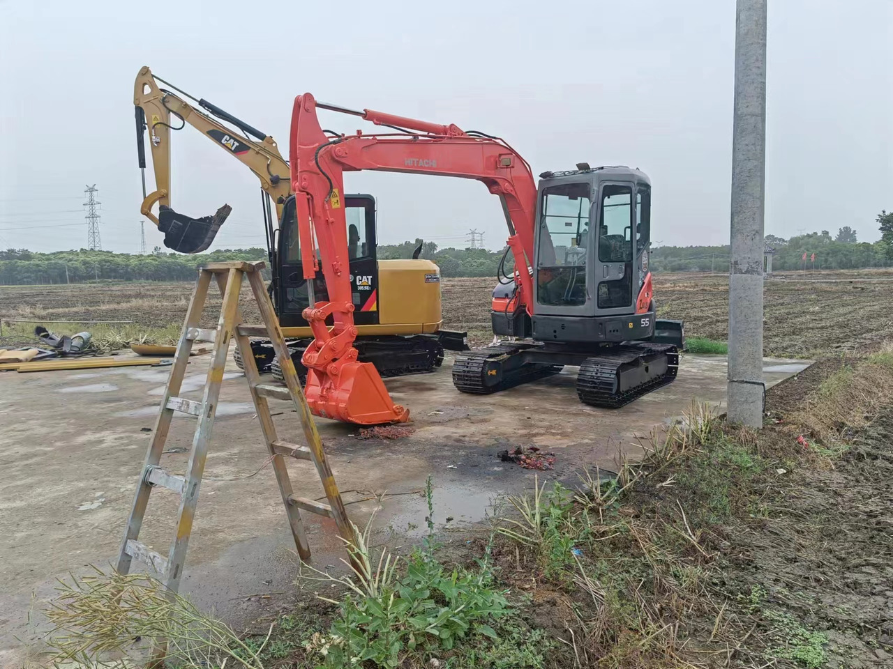 HITACHI ZX55 - 미니 굴삭기 : 사진 2 HITACHI ZX55 - 미니 굴삭기 : 사진 2