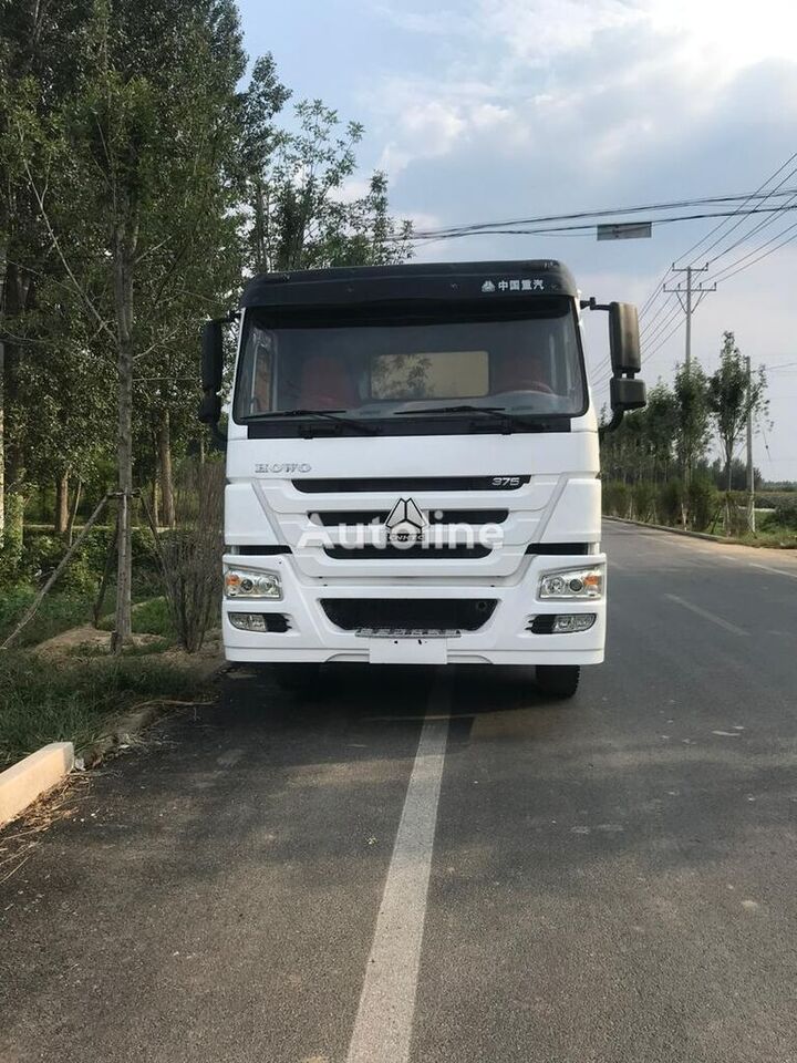 Sinotruk HOWO TRACTOR - 트랙터 유닛 : 사진 1 Sinotruk HOWO TRACTOR - 트랙터 유닛 : 사진 1