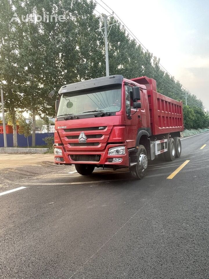 Sinotruk - 덤프트럭 : 사진 1 Sinotruk - 덤프트럭 : 사진 1