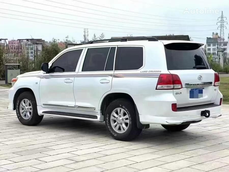 Toyota Land Cruiser - SUV : 사진 2 Toyota Land Cruiser - SUV : 사진 2