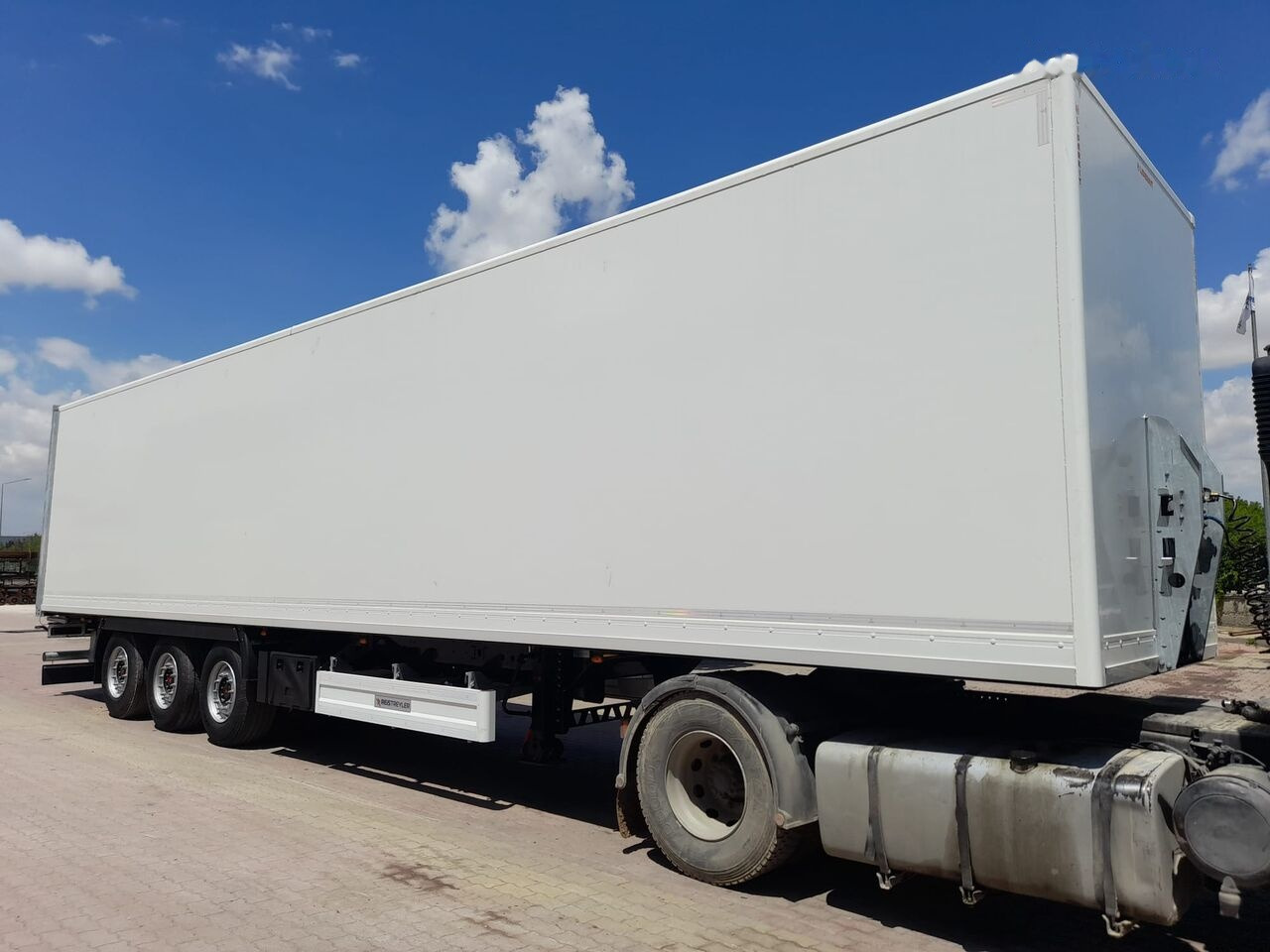 Reis Treyler Frigo Semi Trailer - 냉동 세미 트레일러 : 사진 2 Reis Treyler Frigo Semi Trailer - 냉동 세미 트레일러 : 사진 2