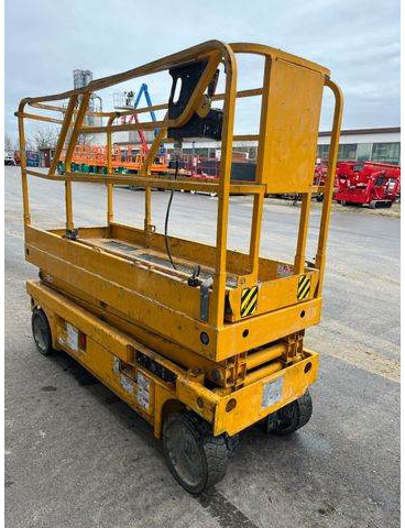 Haulotte Compact 8 - Scherenarbeitsbühne 8,2m, BJ 2021 - 시저 리프트 : 사진 5 Haulotte Compact 8 - Scherenarbeitsbühne 8,2m, BJ 2021 - 시저 리프트 : 사진 5
