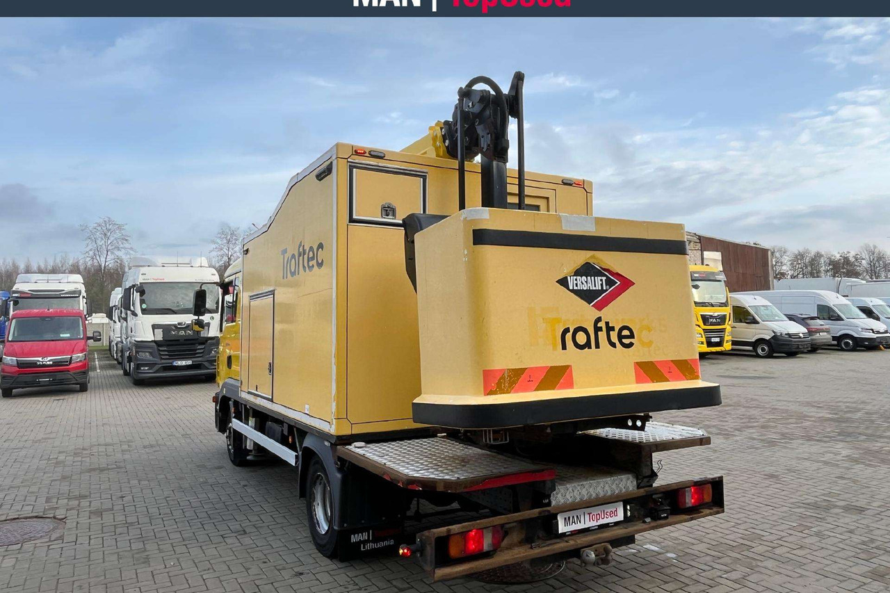 MAN 8.220 4X2 bokštelis(9291) - 크레인 트럭 : 사진 3 MAN 8.220 4X2 bokštelis(9291) - 크레인 트럭 : 사진 3