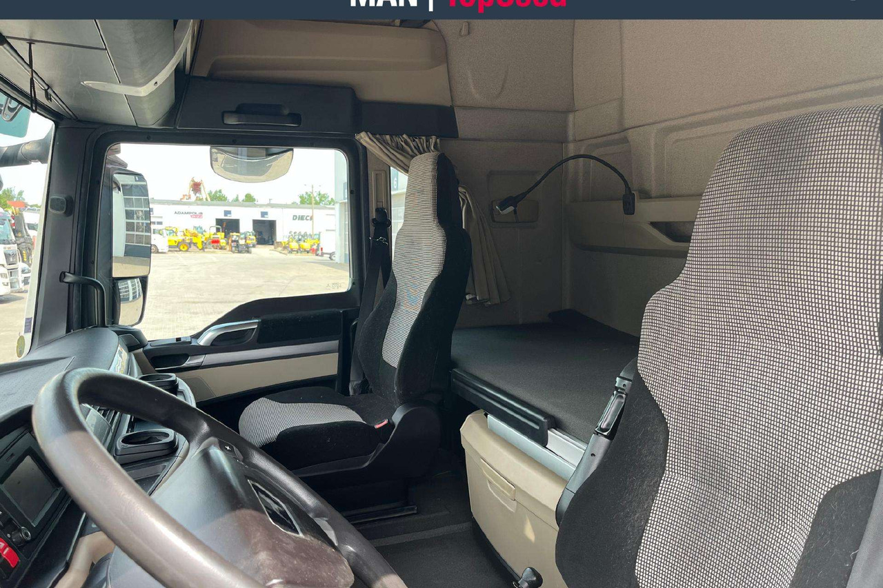 MAN TGX 18.460 4X2 Retarder (8624) - 트랙터 유닛 : 사진 5 MAN TGX 18.460 4X2 Retarder (8624) - 트랙터 유닛 : 사진 5