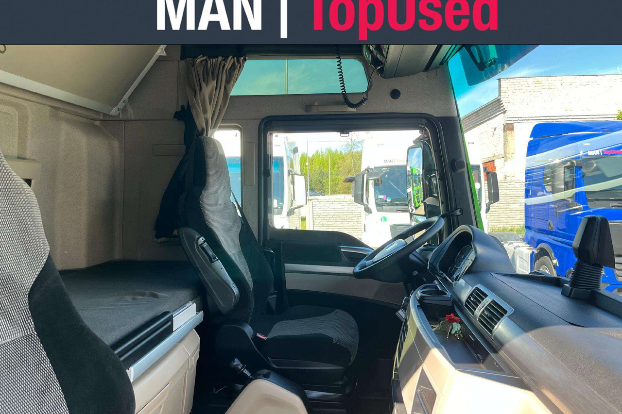 트랙터 유닛 MAN TGX 18.460 MEGA : 사진 7