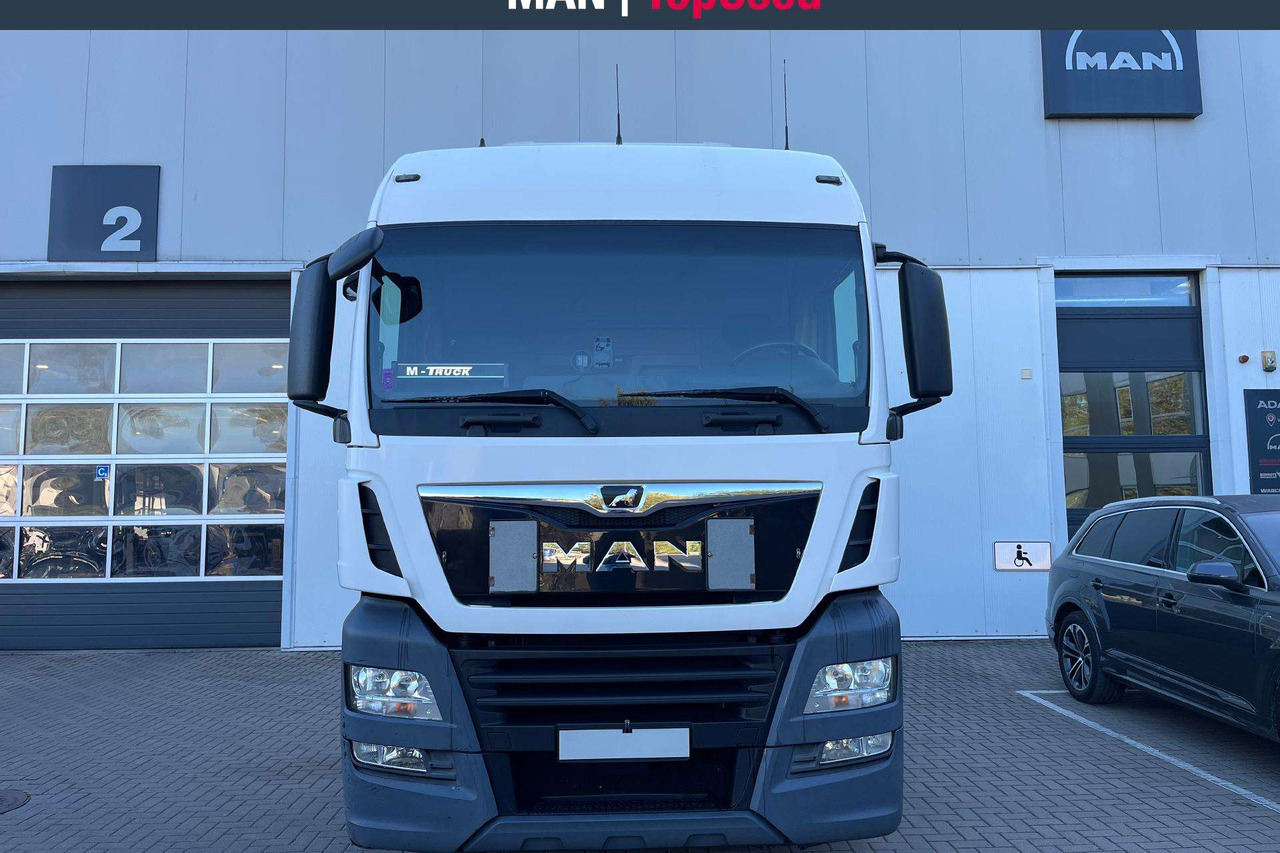 MAN TGX 18.500 XLX Cab Retarder (9143) - 트랙터 유닛 : 사진 2 MAN TGX 18.500 XLX Cab Retarder (9143) - 트랙터 유닛 : 사진 2