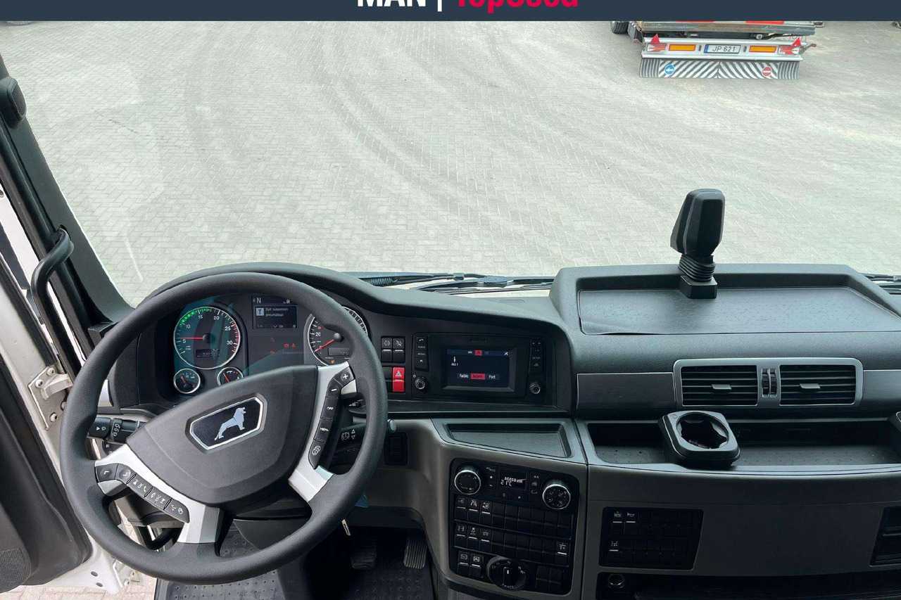 MAN TGX18.430 4X2 Retarder (8623) - 트랙터 유닛 : 사진 5 MAN TGX18.430 4X2 Retarder (8623) - 트랙터 유닛 : 사진 5