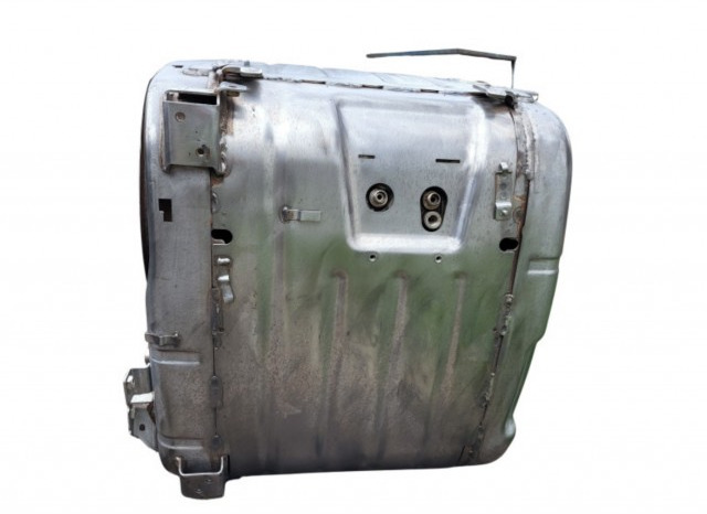 Katalysator SCR Euro 6 SCANIA Serie R - 2587685 2519407 2629445 2519406 2511867 2519405 - 촉매 컨버터 트럭 용 : 사진 5 Katalysator SCR Euro 6 SCANIA Serie R - 2587685 2519407 2629445 2519406 2511867 2519405 - 촉매 컨버터 트럭 용 : 사진 5