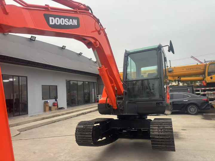 Doosan DX60 DX60-9c DH60-7 DX60W DX80 DX75 DX55 DH35 DH55 Used Mini Excavator Mas Maquinaria Municipal Y Ambiental - 굴착기 : 사진 3 Doosan DX60 DX60-9c DH60-7 DX60W DX80 DX75 DX55 DH35 DH55 Used Mini Excavator Mas Maquinaria Municipal Y Ambiental - 굴착기 : 사진 3