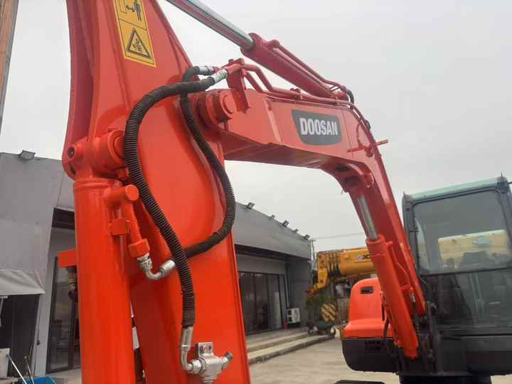Doosan DX60 DX60-9c DH60-7 DX60W DX80 DX75 DX55 DH35 DH55 Used Mini Excavator Mas Maquinaria Municipal Y Ambiental - 굴착기 : 사진 4 Doosan DX60 DX60-9c DH60-7 DX60W DX80 DX75 DX55 DH35 DH55 Used Mini Excavator Mas Maquinaria Municipal Y Ambiental - 굴착기 : 사진 4
