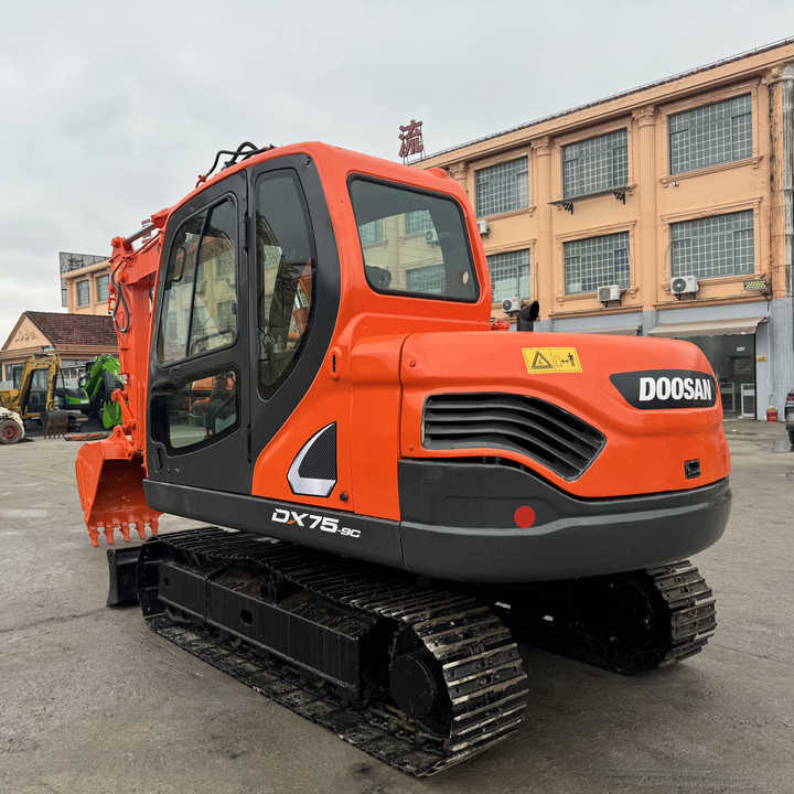 Hot Sale Used Doosan DX75-9C Excavator Doosan 7.5 Ton Crawler Digger Original Equipment - 크롤러 굴삭기 : 사진 1 Hot Sale Used Doosan DX75-9C Excavator Doosan 7.5 Ton Crawler Digger Original Equipment - 크롤러 굴삭기 : 사진 1