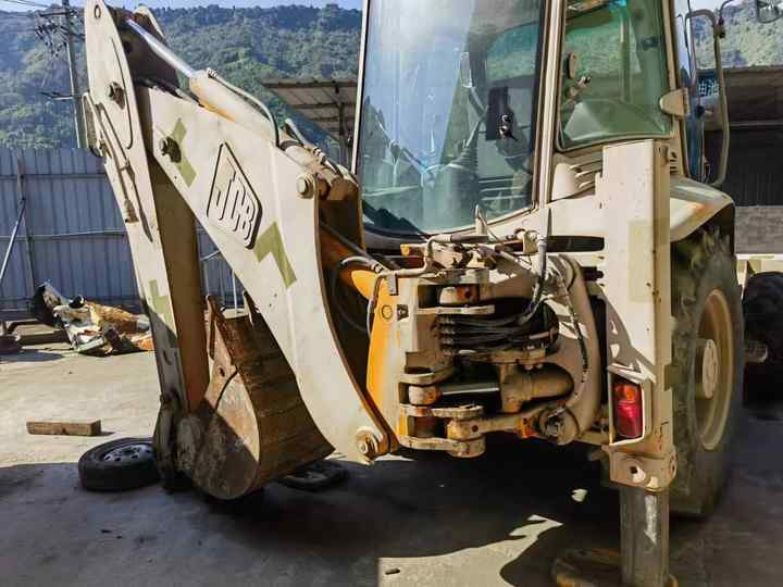Hot sale Backhoe loader JCB 3CX 4*4 tlb loader UKmade, used cheap JCB 3CX retro loader and digger in good condition - 백호 로더 : 사진 4 Hot sale Backhoe loader JCB 3CX 4*4 tlb loader UKmade, used cheap JCB 3CX retro loader and digger in good condition - 백호 로더 : 사진 4