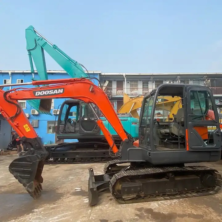 ON SALE Doosan 6ton dx60 Used excavator on sale in stock - 크롤러 굴삭기 : 사진 2 ON SALE Doosan 6ton dx60 Used excavator on sale in stock - 크롤러 굴삭기 : 사진 2