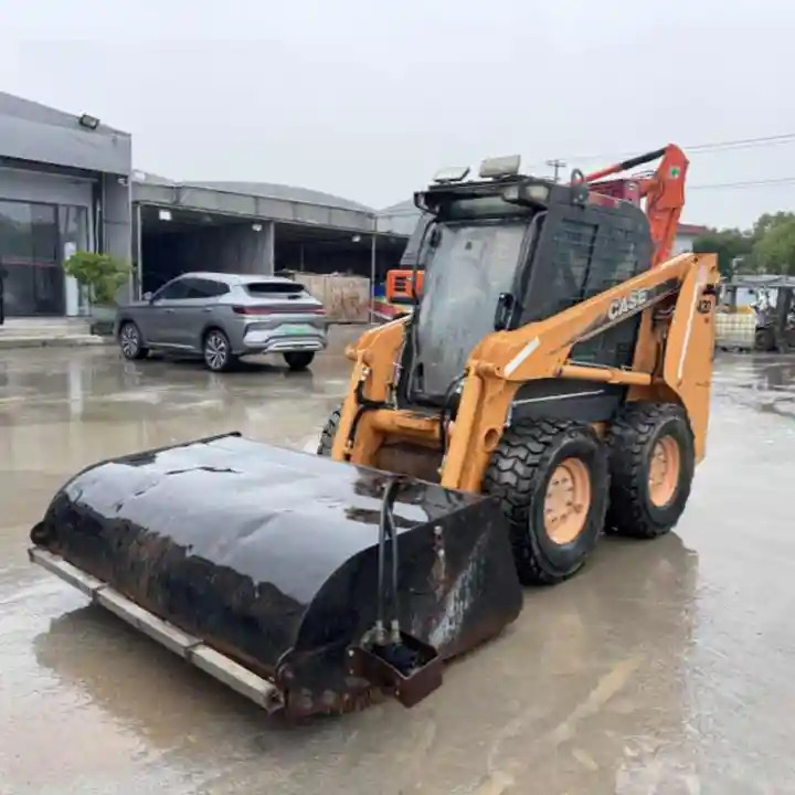 Original Second hand CASE skid steer loader 420 for sale compact skid steers loaders 440 430 420 in stock - 스키드 스티어 로더 : 사진 2 Original Second hand CASE skid steer loader 420 for sale compact skid steers loaders 440 430 420 in stock - 스키드 스티어 로더 : 사진 2