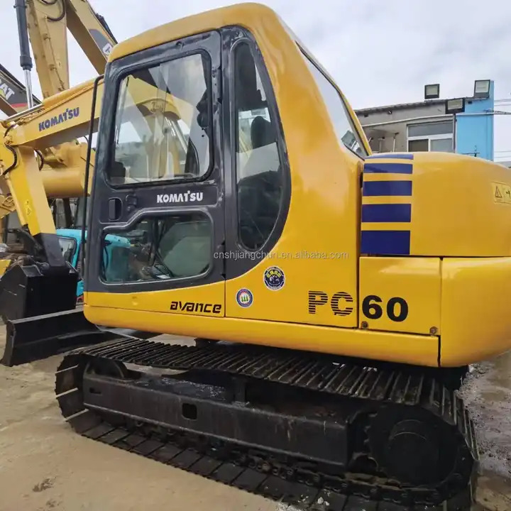 Second hand Komatsu PC60-7 excavator in good condition for sale - 크롤러 굴삭기 : 사진 1 Second hand Komatsu PC60-7 excavator in good condition for sale - 크롤러 굴삭기 : 사진 1