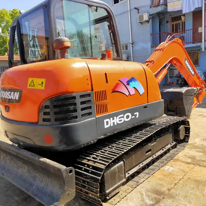 Used Doosan Machinery for Sale Mini excavator DH55-V DH60-7 for sale Fast Delivery Competitive Price Digger Hydraulic Excavator - 크롤러 굴삭기 : 사진 5 Used Doosan Machinery for Sale Mini excavator DH55-V DH60-7 for sale Fast Delivery Competitive Price Digger Hydraulic Excavator - 크롤러 굴삭기 : 사진 5
