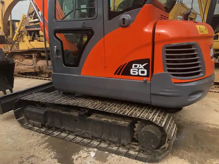 Used Doosan dx60 dh60 dx55 dh55 mini excavator 6 ton - 크롤러 굴삭기 : 사진 3 Used Doosan dx60 dh60 dx55 dh55 mini excavator 6 ton - 크롤러 굴삭기 : 사진 3