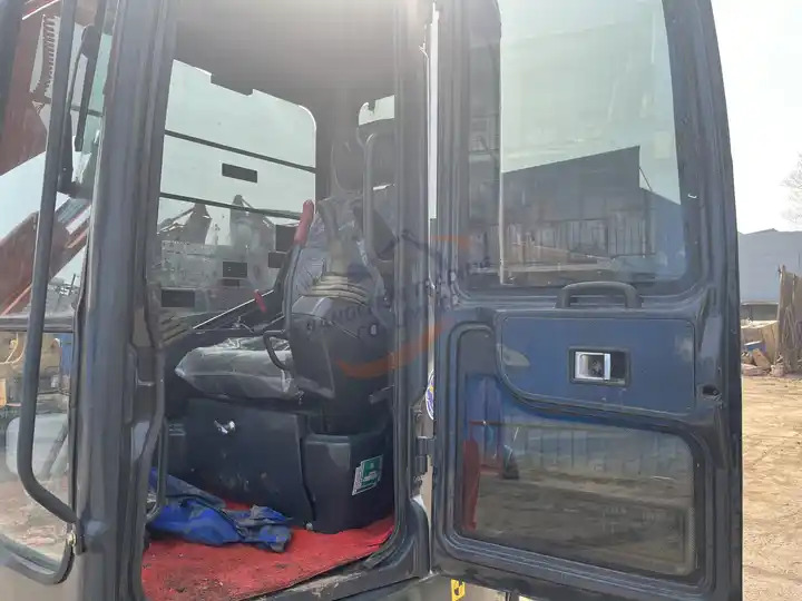 Used Hitachi excavator ZX55UR in good condition for sale - 미니 굴삭기 : 사진 5 Used Hitachi excavator ZX55UR in good condition for sale - 미니 굴삭기 : 사진 5