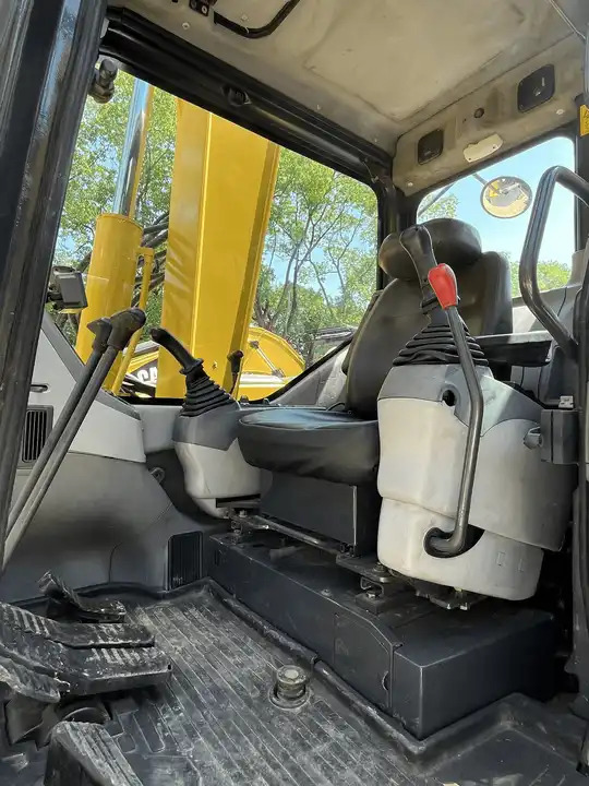 Used Komatsu PC 78 with Good Condition in Shanghai - 굴착기 : 사진 2 Used Komatsu PC 78 with Good Condition in Shanghai - 굴착기 : 사진 2