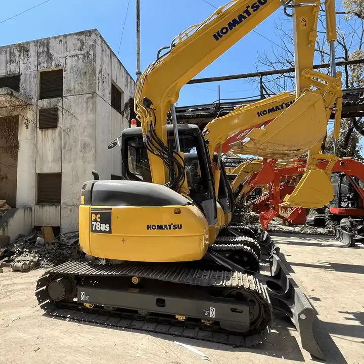 Used Komatsu PC 78 with Good Condition in Shanghai - 굴착기 : 사진 1 Used Komatsu PC 78 with Good Condition in Shanghai - 굴착기 : 사진 1