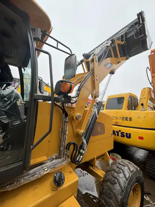 Used caterpillar backhoe loader CAT 420F2 in good condition for sale - 백호 로더 : 사진 5 Used caterpillar backhoe loader CAT 420F2 in good condition for sale - 백호 로더 : 사진 5