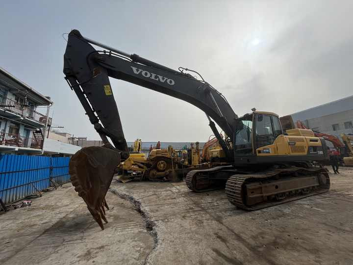 Used Volvo excavator EC 480DL in good condition for sale - 크롤러 굴삭기 : 사진 4 Used Volvo excavator EC 480DL in good condition for sale - 크롤러 굴삭기 : 사진 4