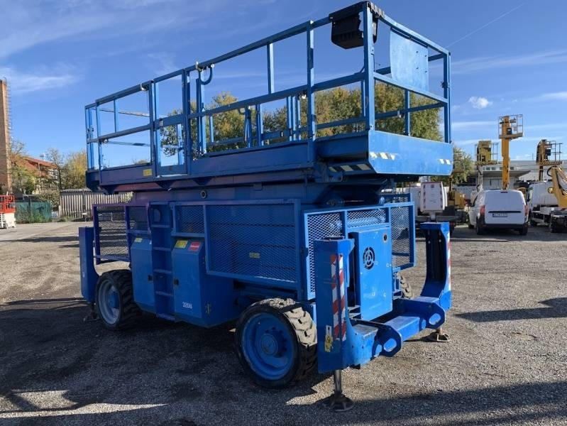 시저 리프트 Genie GS5390 - 18m - 4x4 - Diesel : 사진 6