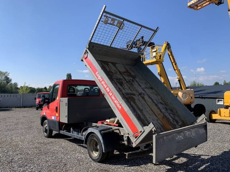 Iveco 35C13 - Tipper - 덤프트럭 : 사진 1 Iveco 35C13 - Tipper - 덤프트럭 : 사진 1