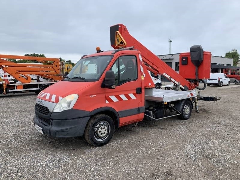 Iveco Daily GSR E179T - 17,1m - 200 kg - 트럭 탑재 고가작업 플랫폼 : 사진 2 Iveco Daily GSR E179T - 17,1m - 200 kg - 트럭 탑재 고가작업 플랫폼 : 사진 2