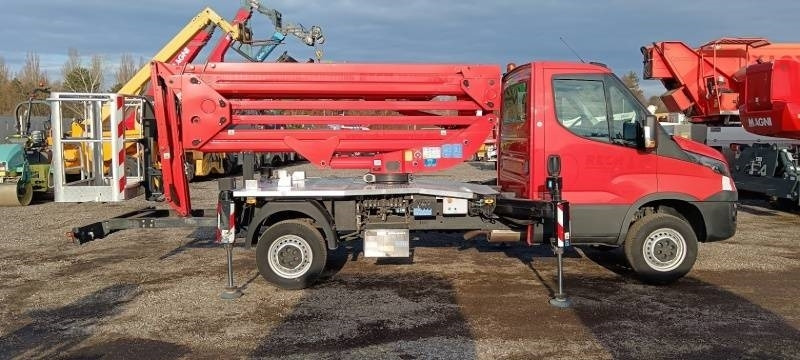 Iveco Daily Ruthmann-Ecoline RS200 - 20m - 250 kg - 트럭 탑재 고가작업 플랫폼 : 사진 4 Iveco Daily Ruthmann-Ecoline RS200 - 20m - 250 kg - 트럭 탑재 고가작업 플랫폼 : 사진 4