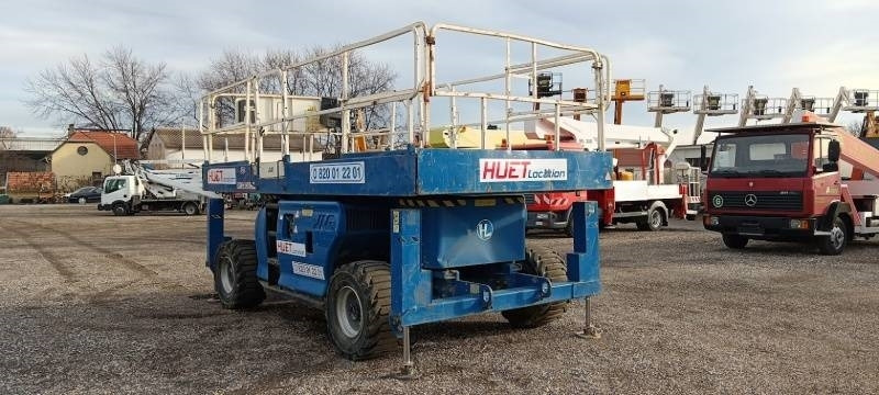 JLG 3394RT - 12m, 4x4, diesel - 시저 리프트 : 사진 1 JLG 3394RT - 12m, 4x4, diesel - 시저 리프트 : 사진 1