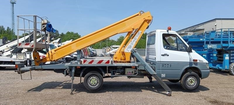 Mercedes-Benz Sprinter Multitel EC16 ALU - 16m, 265kg - 트럭 탑재 고가작업 플랫폼 : 사진 4 Mercedes-Benz Sprinter Multitel EC16 ALU - 16m, 265kg - 트럭 탑재 고가작업 플랫폼 : 사진 4