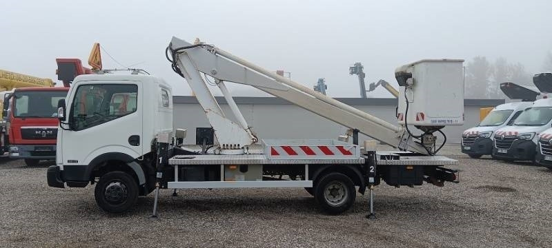 Nissan Cabstar Multitel 160 ALU DS - 16m - 트럭 탑재 고가작업 플랫폼 : 사진 5 Nissan Cabstar Multitel 160 ALU DS - 16m - 트럭 탑재 고가작업 플랫폼 : 사진 5