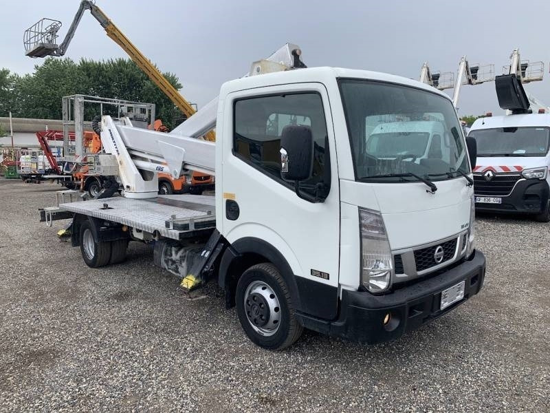Nissan Cabstar Multitel HX195 - 19,5m - 트럭 탑재 고가작업 플랫폼 : 사진 1 Nissan Cabstar Multitel HX195 - 19,5m - 트럭 탑재 고가작업 플랫폼 : 사진 1