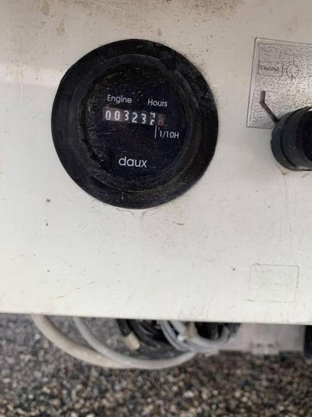 트럭 탑재 고가작업 플랫폼 Nissan Cabstar Multitel HX195 - 19,5m : 사진 14