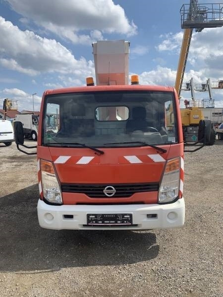 Nissan Cabstar Ruthmann TB270 - 27m - 230 kg - 트럭 탑재 고가작업 플랫폼 : 사진 3 Nissan Cabstar Ruthmann TB270 - 27m - 230 kg - 트럭 탑재 고가작업 플랫폼 : 사진 3