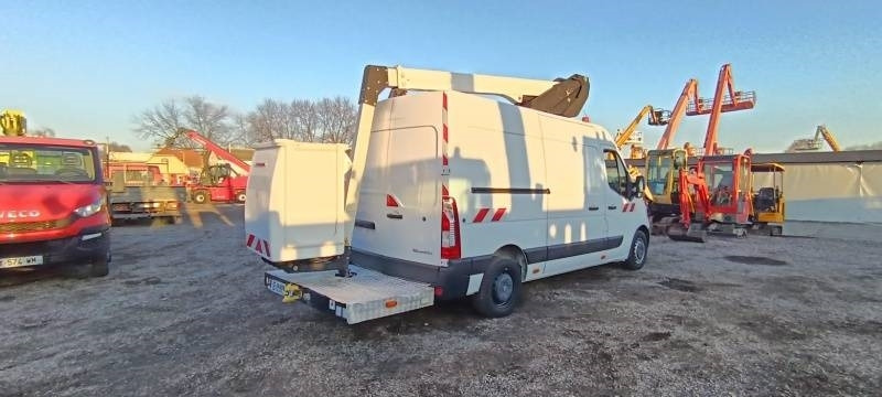 Renault Master Klubb K32 - 트럭 탑재 고가작업 플랫폼 : 사진 4 Renault Master Klubb K32 - 트럭 탑재 고가작업 플랫폼 : 사진 4
